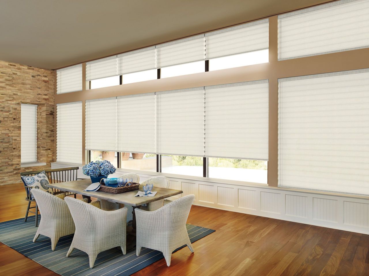 All White  , R22-1170 – 1